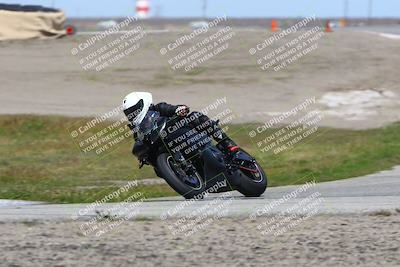 media/Mar-22-2025-TrackDaz (Sat) [[0456df0c41]]/Group B/Session 3 (Outside Grapevine)/